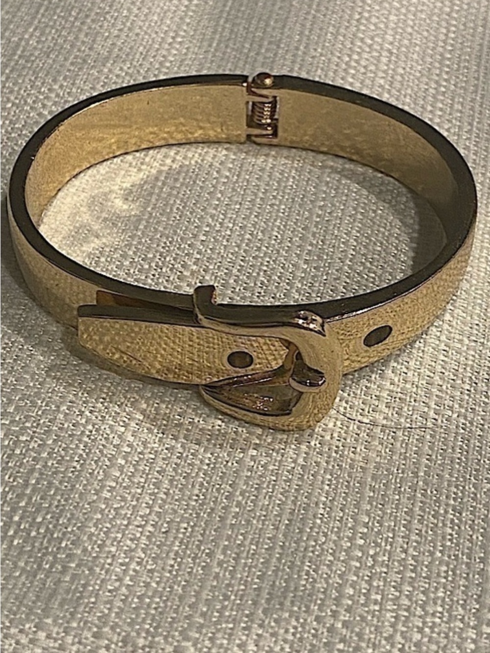 Gold Vintage Belt Buckle Hinged Bangle Bracelet